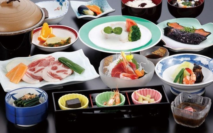 和会席料理の一例 その2