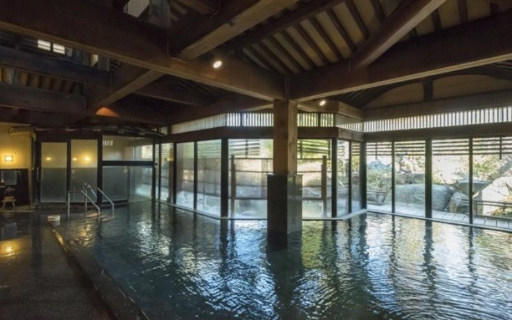 大浴場「式部の湯」