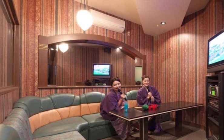 カラオケルームその1