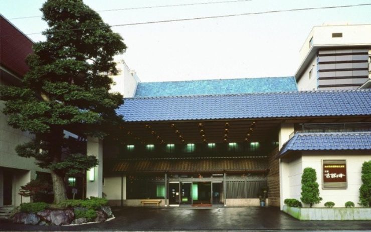 古賀乃井の正面玄関