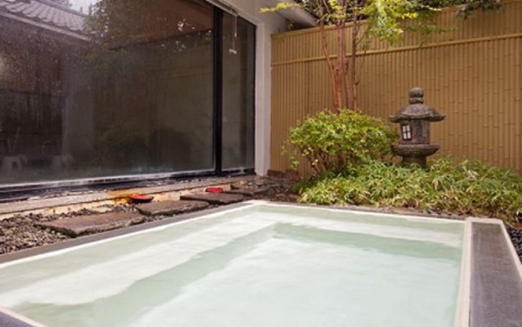 露天ハーブ風呂