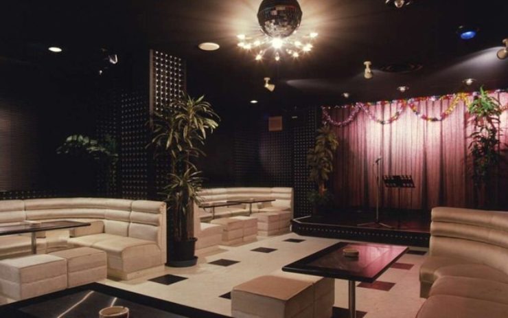 クラブ（蘭戸る）