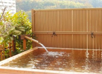 ひのき貸切露天風呂