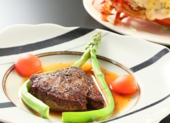 洋食のステーキ