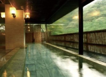 大浴場(内湯)の窓側