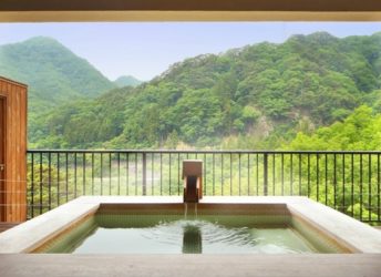 貸切露天風呂（湯るり）