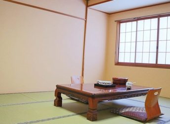 和室10畳の別アングル