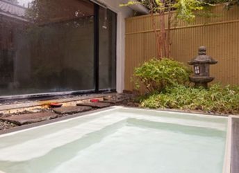 露天ハーブ風呂