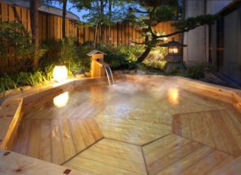 檜露天風呂”星月の湯”