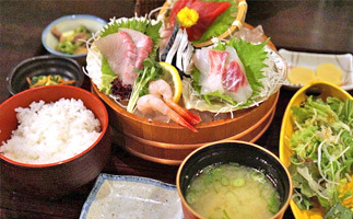 生簀の甲羅組の料理画像