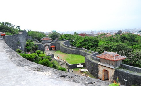 首里城内の風景画像