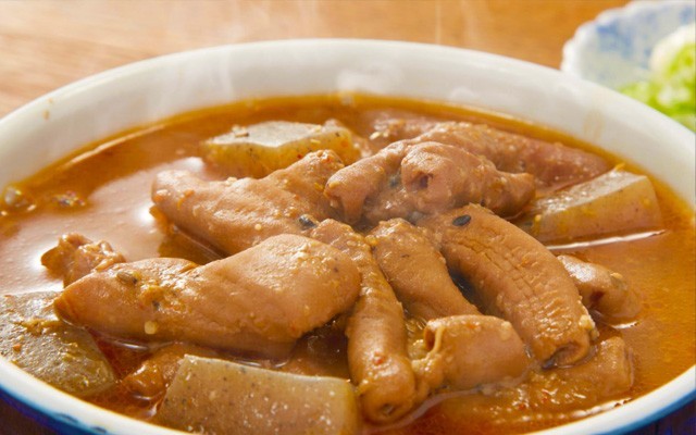 全国でも人気もつ煮！