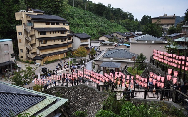 湯涌温泉の俯瞰画像