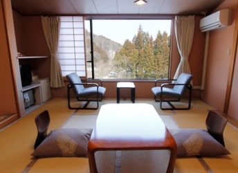 スタンダード客室（内風呂付き8畳）の一例