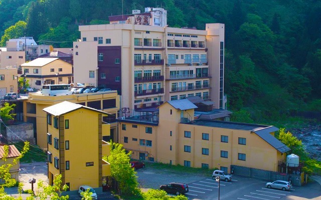 やすらぎの宿 向瀧の外観